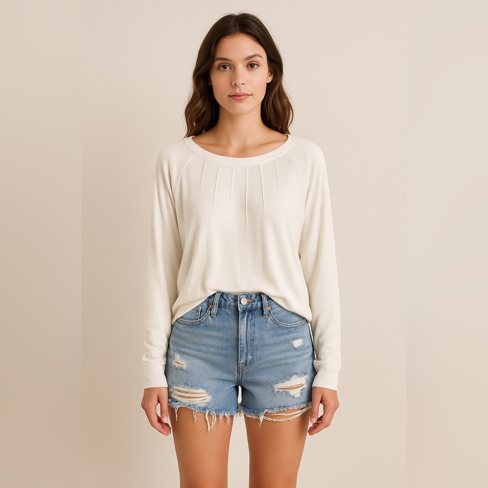 YSYOKOW White Ribbed Long Sleeve Top M Medium Soft Stretch Lightweight NWT